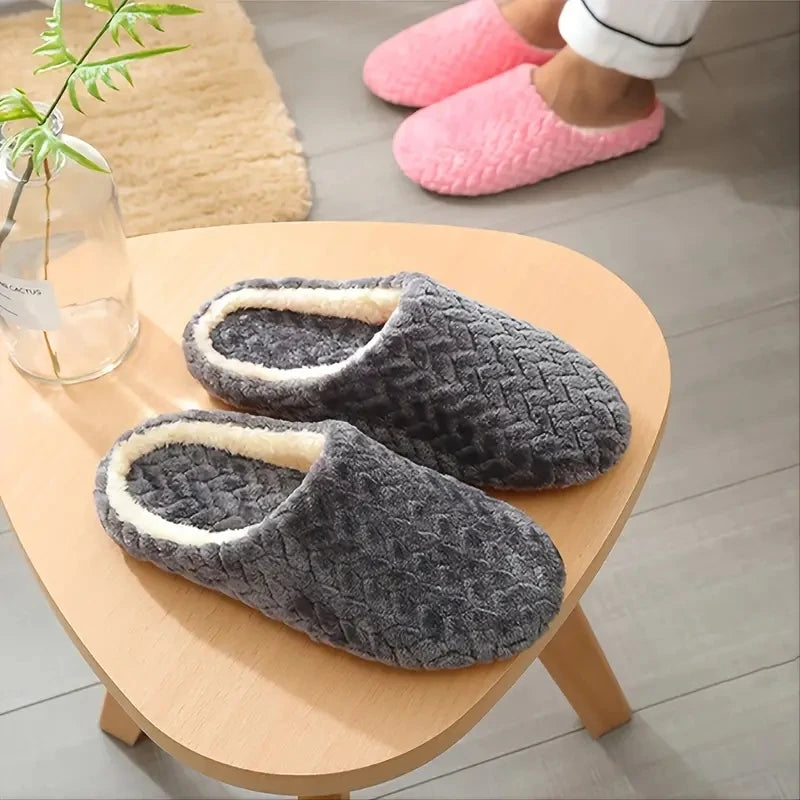 Plush Indoor Slippers for Women & Men – Fleece-Lined Lightweight House Shoes with Anti-Slip Sole for Fall Winter | Lonoma