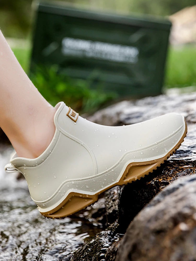 Waterproof Ankle Rain Boots with Non-Slip Sole for Men and Women All Seasons Kitchen Garden Work Outdoor Fleece Lined | Lonoma