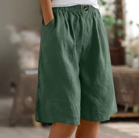 Relaxed Cotton Shorts in Thirteen Colours for Effortless Summer Days | Women's Casual Tailored Shorts | Koossa