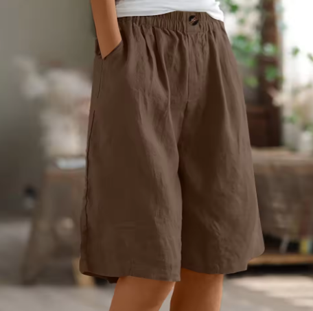 Relaxed Cotton Shorts in Thirteen Colours for Effortless Summer Days | Women's Casual Tailored Shorts | Koossa