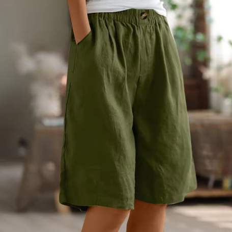 Relaxed Cotton Shorts in Thirteen Colours for Effortless Summer Days | Women's Casual Tailored Shorts | Koossa