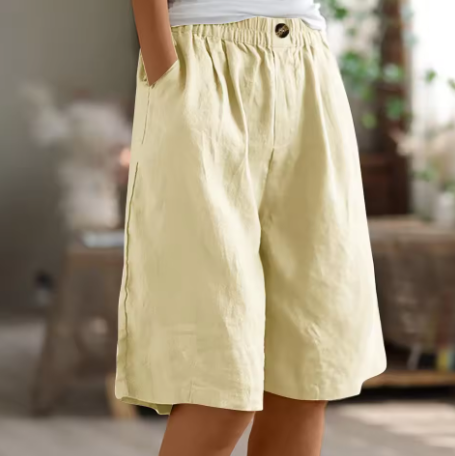 Relaxed Cotton Shorts in Thirteen Colours for Effortless Summer Days | Women's Casual Tailored Shorts | Koossa