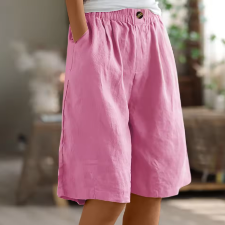 Relaxed Cotton Shorts in Thirteen Colours for Effortless Summer Days | Women's Casual Tailored Shorts | Koossa