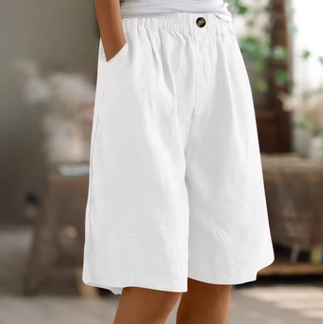 Relaxed Cotton Shorts in Thirteen Colours for Effortless Summer Days | Women's Casual Tailored Shorts | Koossa