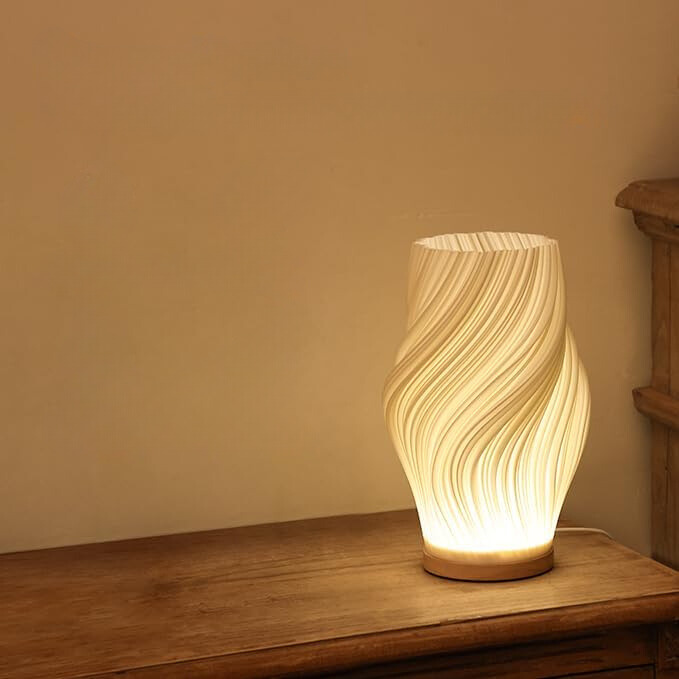 Lampe à poser en verre ondulé et fer dimmable E14 LED éclairage décoratif chambre salon design sculptural | Koossa