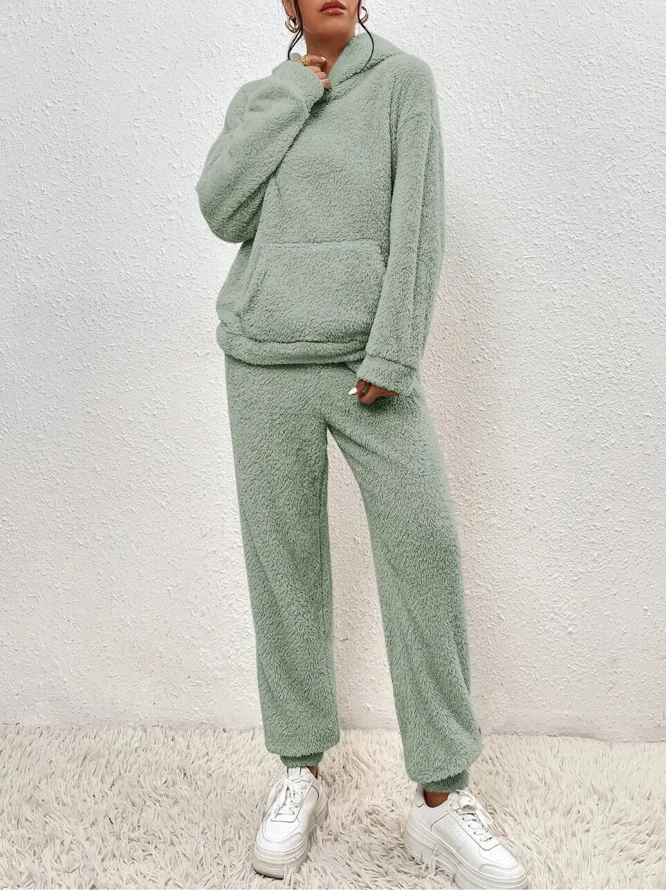 Hooded Fleece Lounge Set Women's Two-Piece Teddy Sweatsuit with Kangaroo Pocket for Winter Cozy Homewear Soft Plush Tracksuit | Lonoma