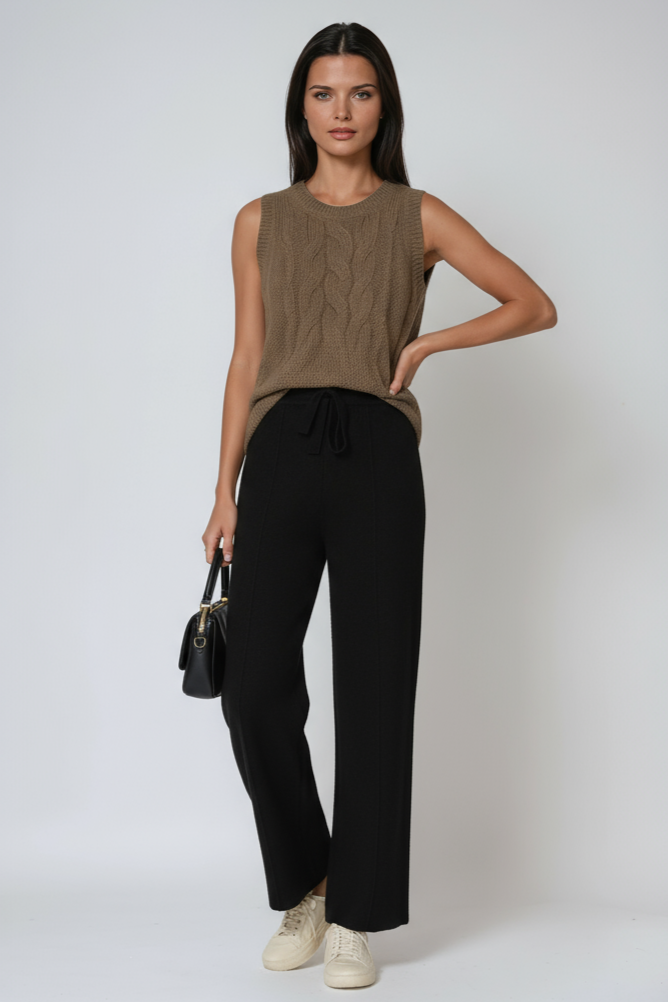 Drawstring Knit Trousers in Soft Stretch Fabric for Relaxed Weekends | Koossa