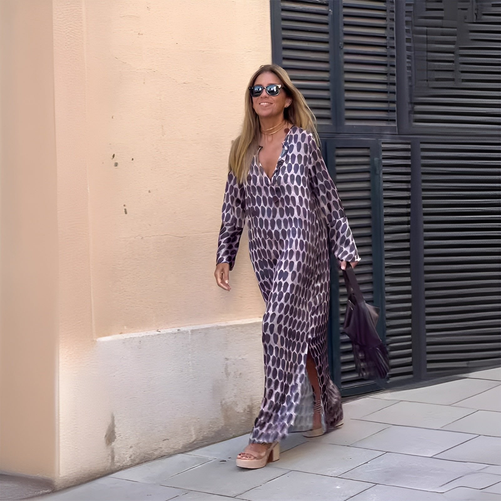 V-Neck Printed Maxi Dress with Long Sleeves in Purple or Brown – Flowing Silhouette for Garden Parties, Outdoor Gatherings, and Relaxed Summer Occasions | Koossa