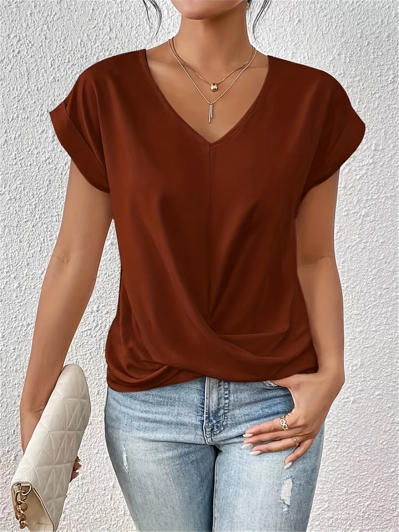 Women's V-Neck Relaxed-Fit T-Shirt in Soft Breathable Cotton for Casual Days | Koossa