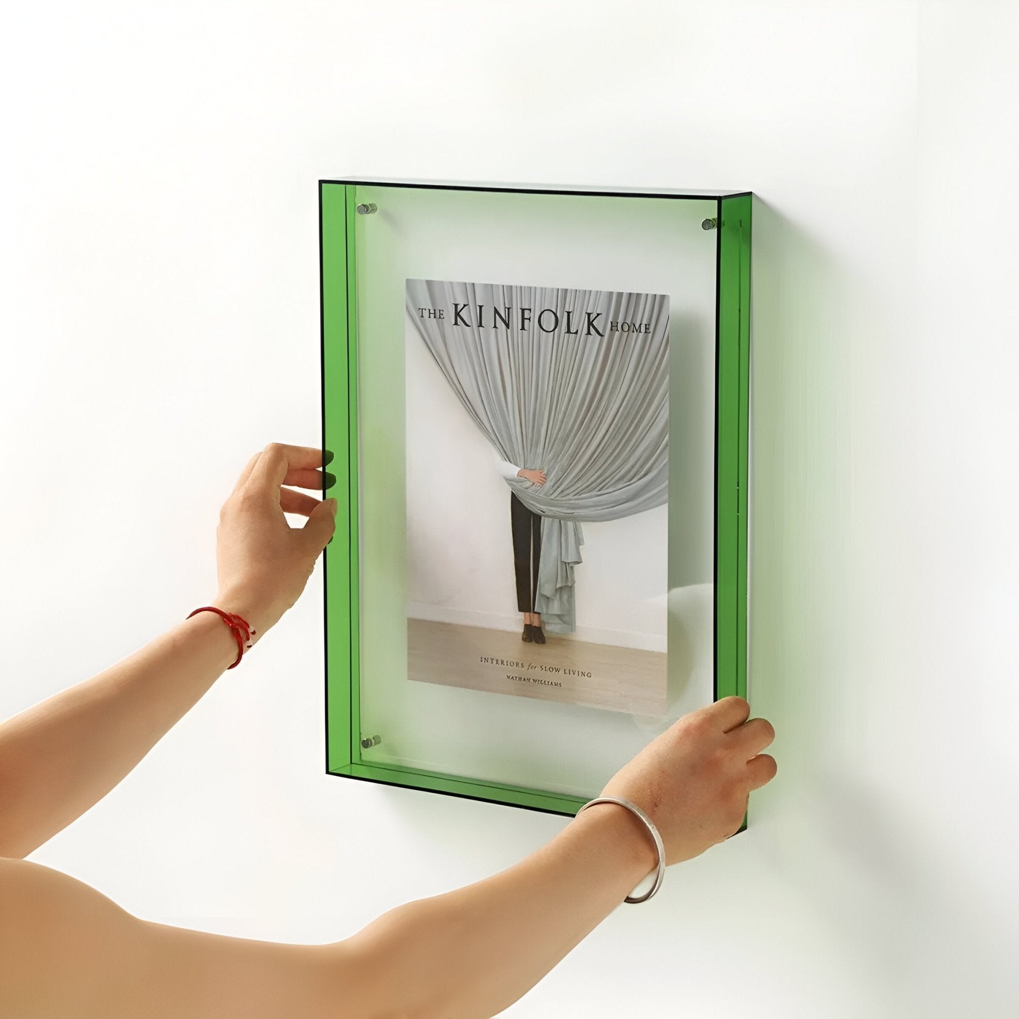 Cadre photo transparent acrylique sur pied ou mural format A4 A5 design minimaliste moderne décoration bureau | Koossa