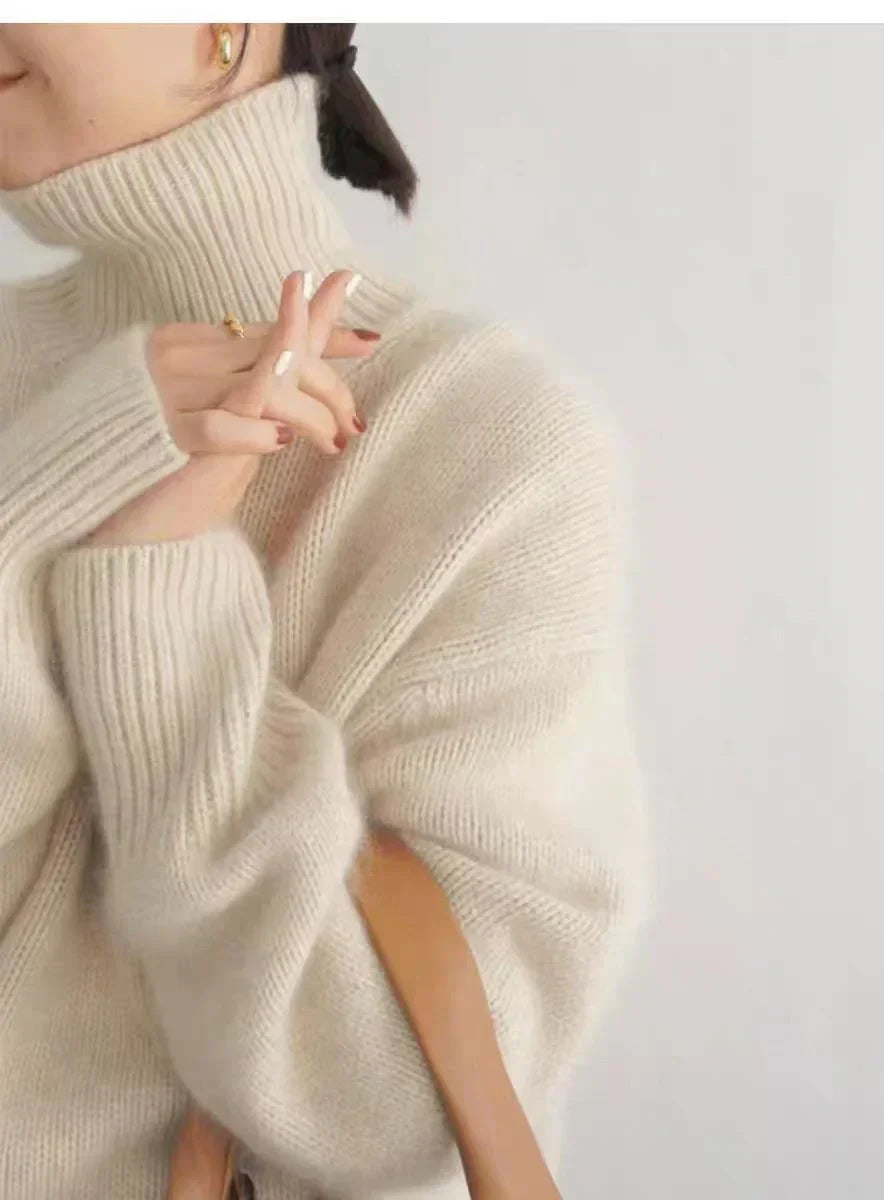 Women's Relaxed-Fit Turtleneck Jumper in Soft Knit | Everyday Layering Piece for Spring and Autumn | Koossa