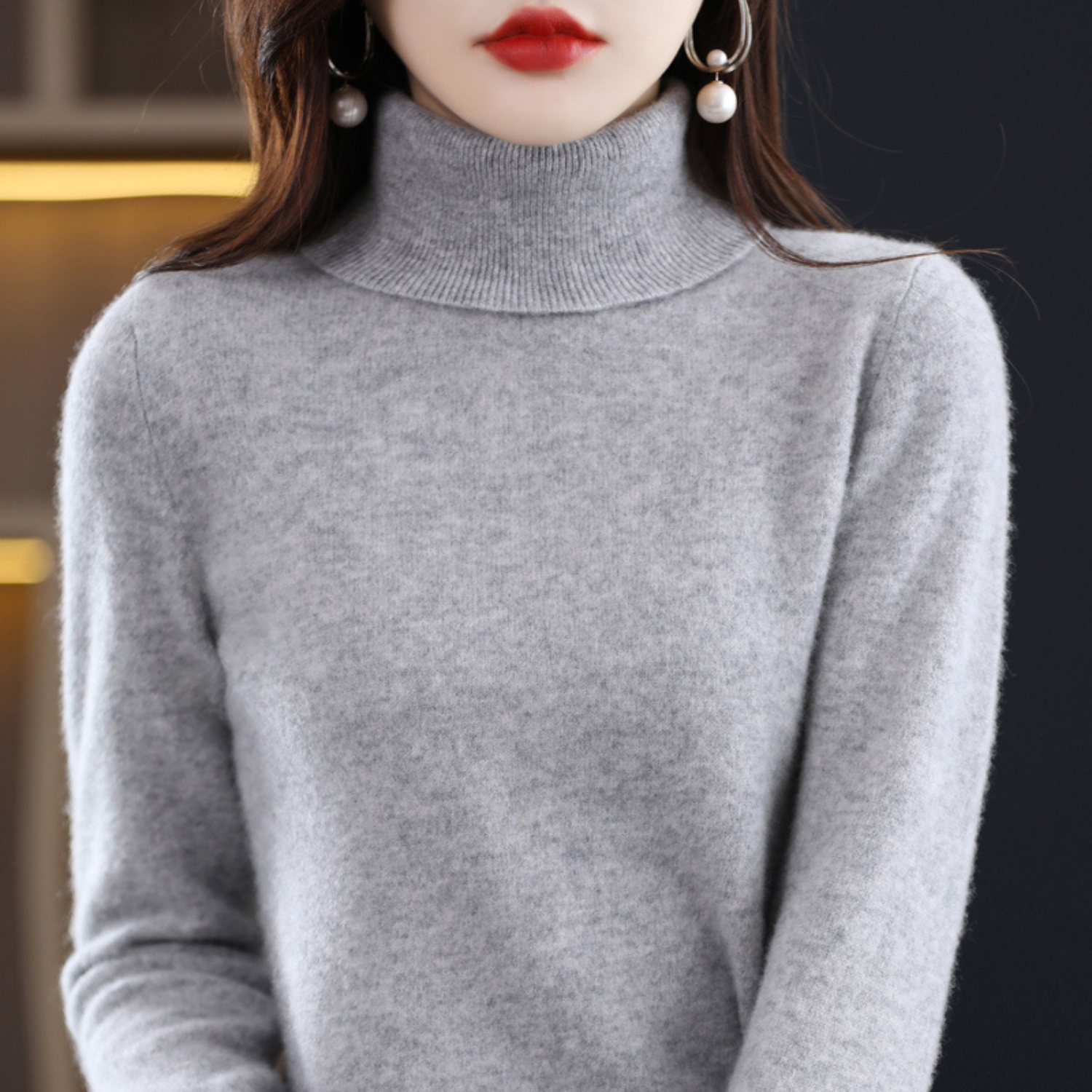 Women's Luxurious Rollneck Jumper — Classic Turtleneck Pullover for Autumn & Winter | Koossa