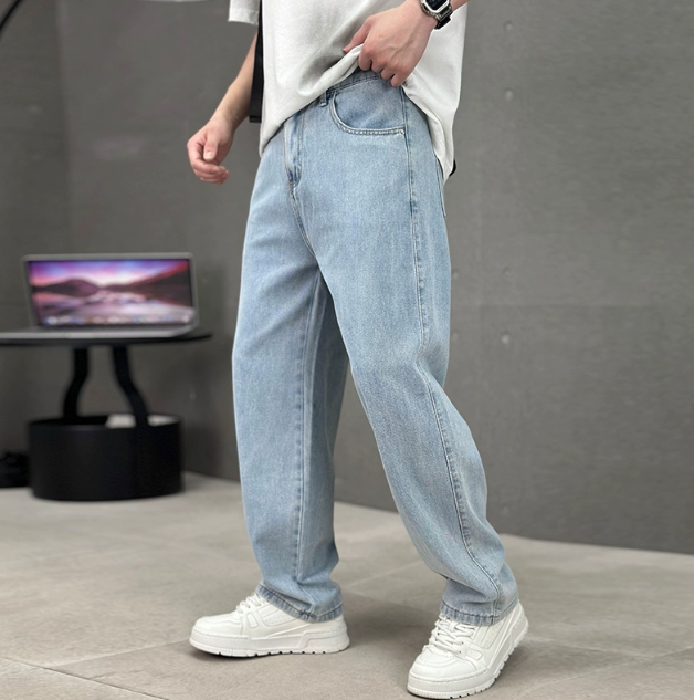 Men's Relaxed Straight-Leg Jeans in Organic Denim – Full-Length Trousers for Effortless Weekend Style | Koossa