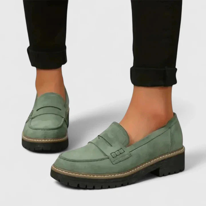 Slip-On Chunky Loafer Shoes in Black with Sturdy Platform Sole for Effortless Everyday Wear | Koossa