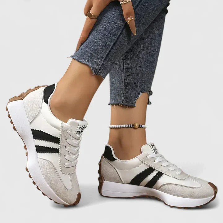 Women's Retro Lace-Up Trainers in Canvas with Contrast Stripe Detail – Lightweight Low-Top Sneakers for Casual Spring and Summer Wear | Koossa
