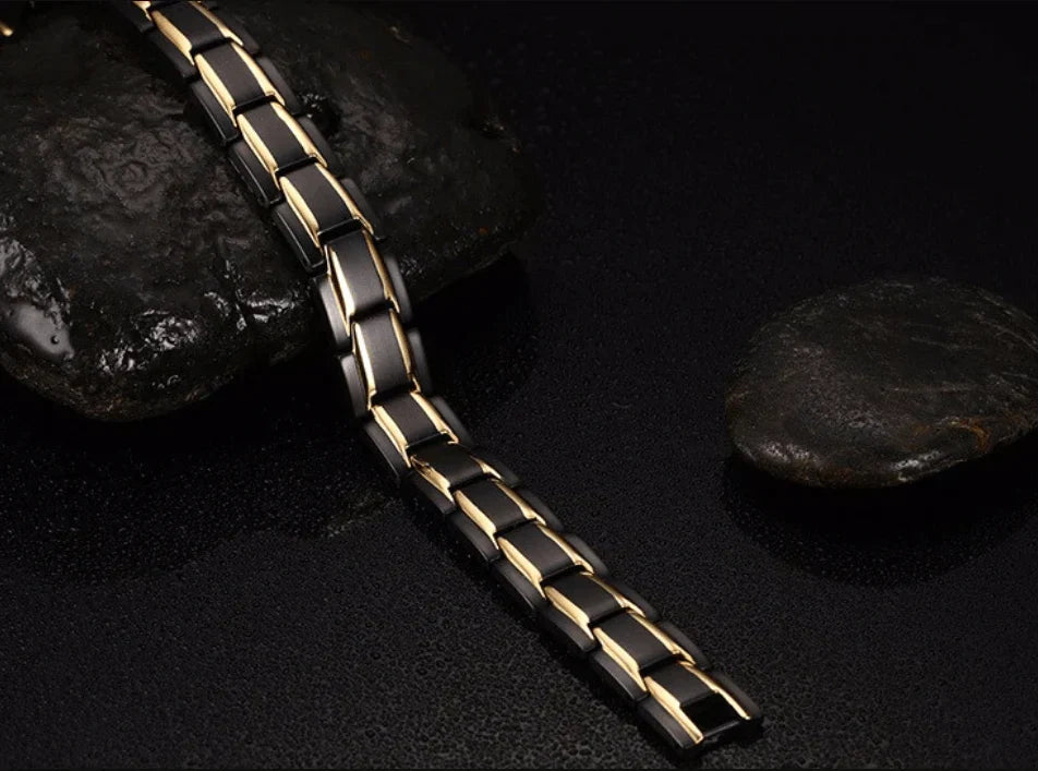 Bracelet Magnétique Hématite Acier Inoxydable Unisexe Étanche Fermoir Crochet Ajustable Élégant Minimaliste | Koossa