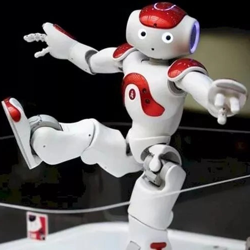 Interactive AI Robot Figure with Voice Recognition 25 Degree Movement System 20 Language Translation Capability WiFi Connected Smart Home | Lonoma