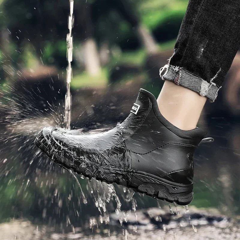 Men's Waterproof Chelsea Ankle Boots in Black – Slip-On Rain Boots with Elastic Gussets for Effortless Wet Weather Protection | Koossa