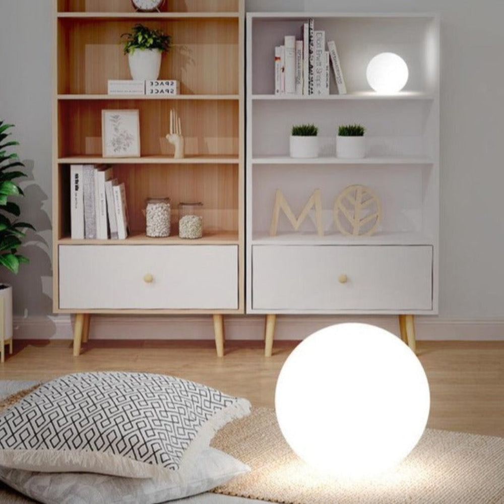 Sphère lumineuse LED rechargeable étanche multicolore ambiance pour jardin terrasse et intérieur moderne | Koossa