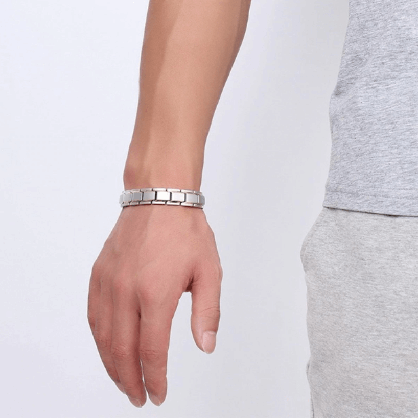 Unisex Magnetic Wellness Bracelet – Polished Chain Bracelet with Energy Detail for Everyday Confidence | Koossa