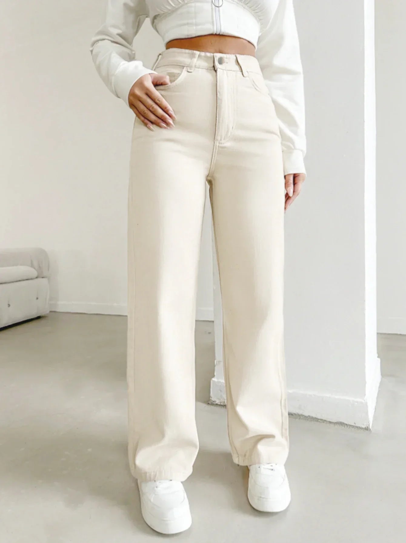 High-Waisted Straight-Leg Trousers in Ivory for Work and Weekend | Koossa