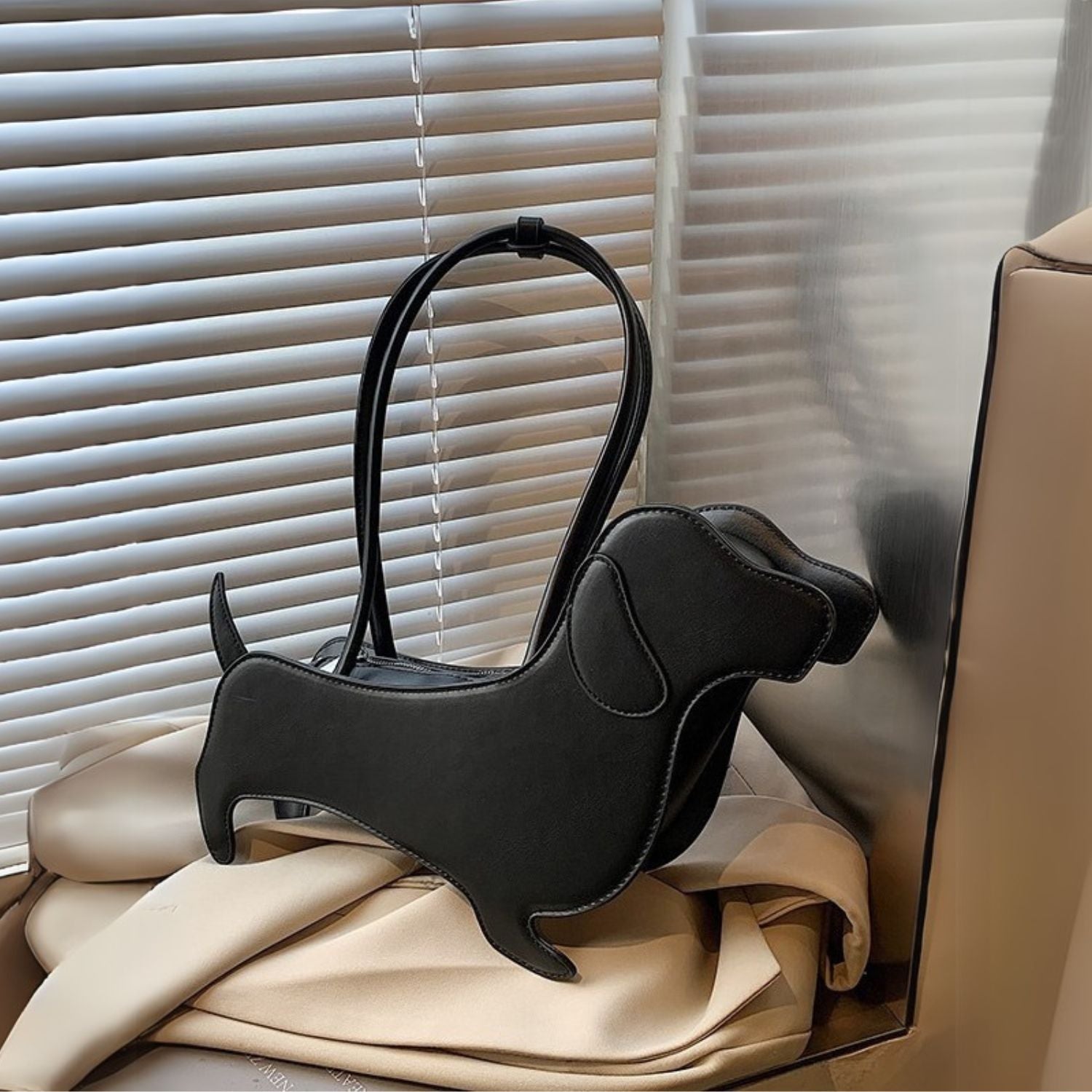 Dachshund Shaped Handbag Novelty Shoulder Bag Women Structured Tote Sausage Dog Purse Adjustable Strap Dachshund Lover Gift Bag | Koossa