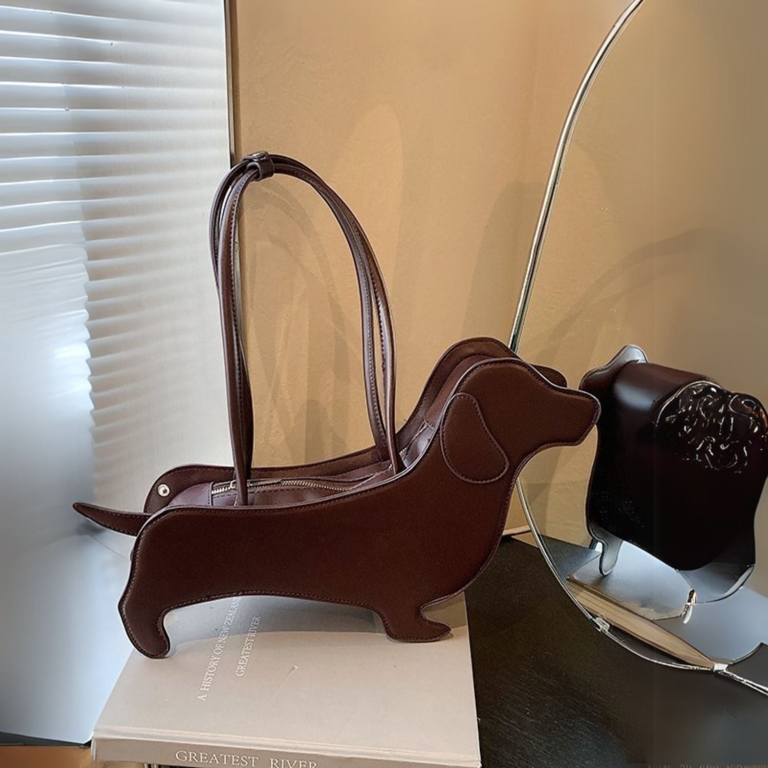 Dachshund Shaped Handbag Novelty Shoulder Bag Women Structured Tote Sausage Dog Purse Adjustable Strap Dachshund Lover Gift Bag | Koossa