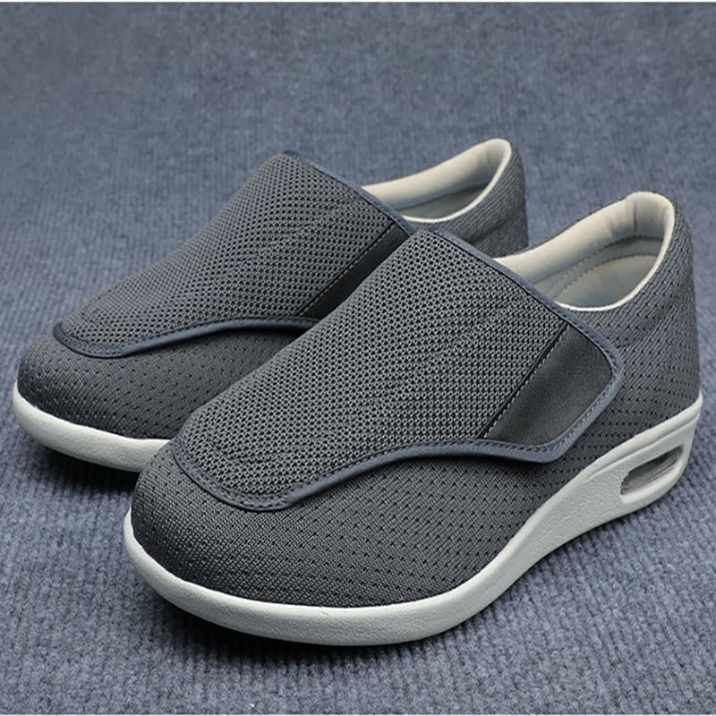 Women's Wide-Fit Comfort Shoes in Grey, Beige & Black — Cushioned Walking Shoes for Sensitive Feet & All-Day Wear | Koossa