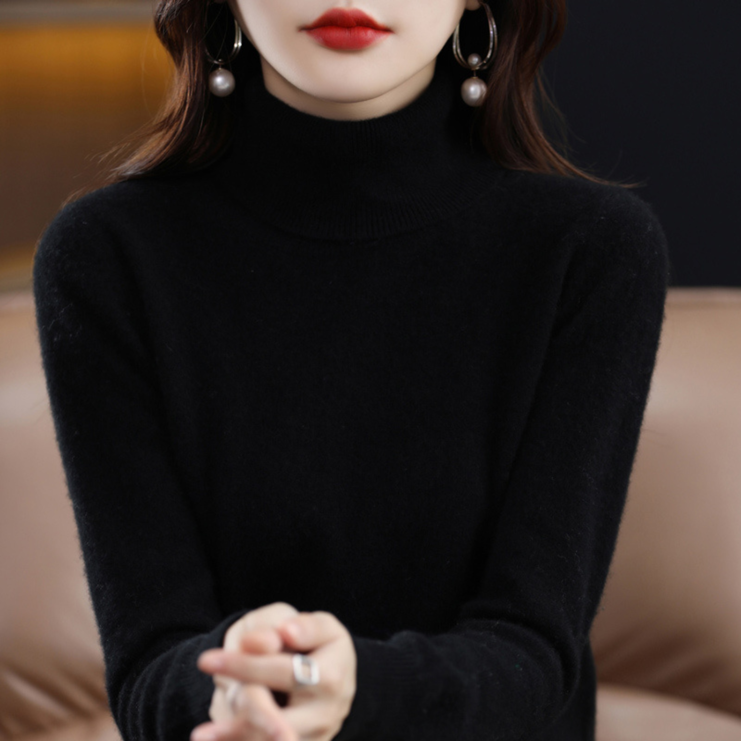 Women's Luxurious Rollneck Jumper — Classic Turtleneck Pullover for Autumn & Winter | Koossa