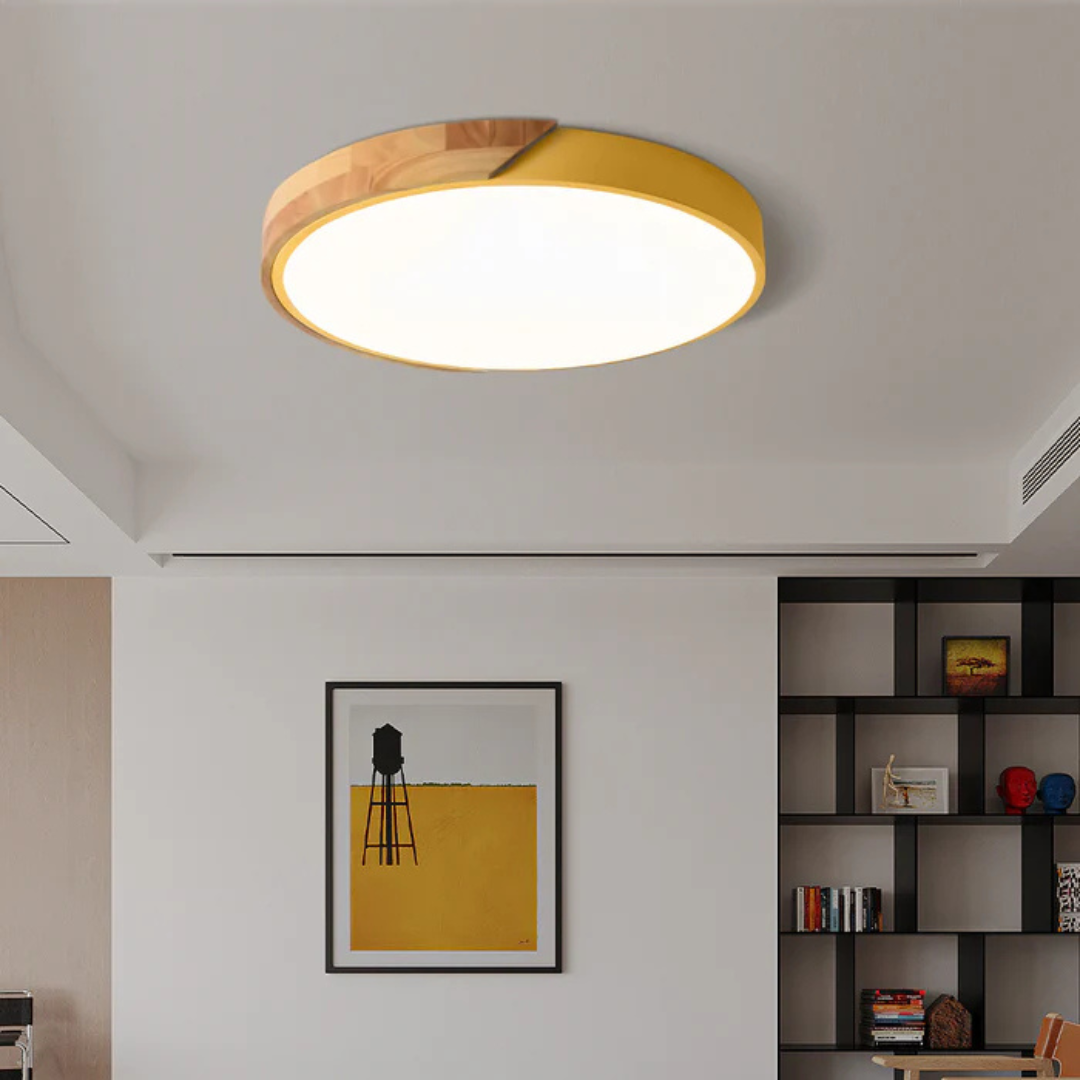Plafonnier scandinave rond en bois naturel avec LED intégrée blanc chaud élégant pour séjour chambre couloir | Koossa