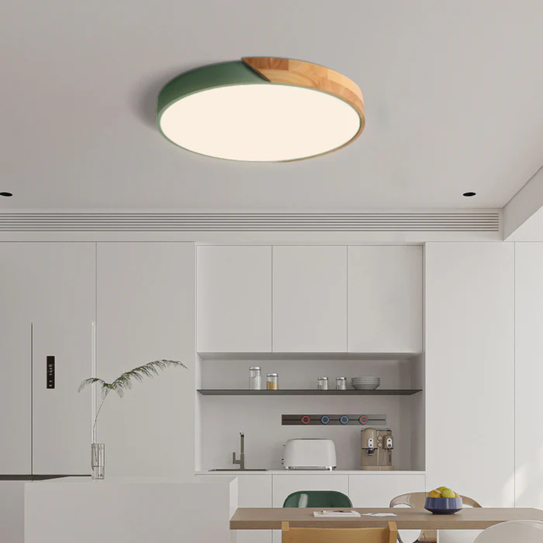 Plafonnier scandinave rond en bois naturel avec LED intégrée blanc chaud élégant pour séjour chambre couloir | Koossa