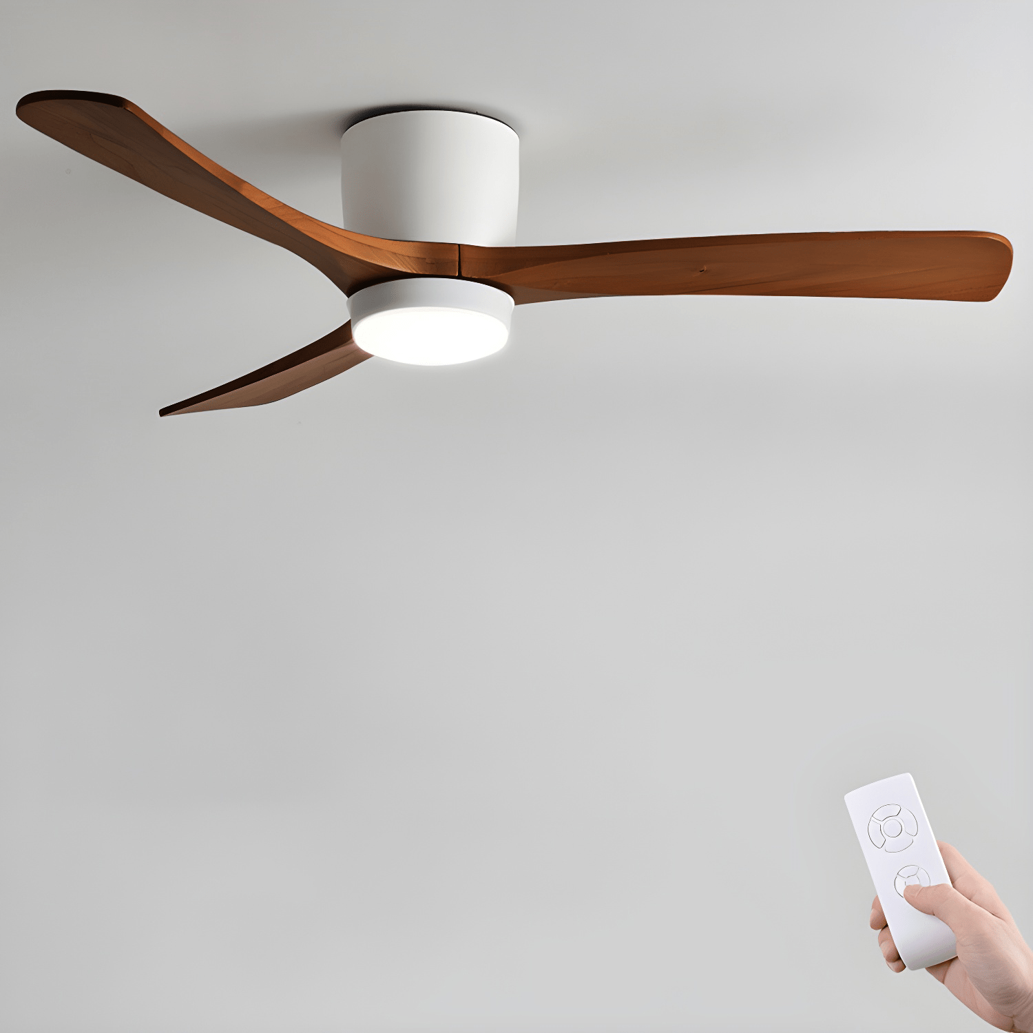 Ventilateur de plafond lumineux lames bois naturel design nordique silencieux économe chambre salon moderne | Koossa