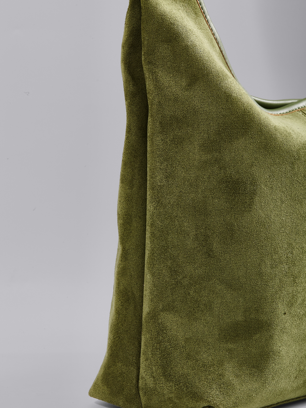 Slouchy Suede-Effect Hobo Bag with Single Shoulder Strap for Everyday Elegance and Effortless Winter Style | Koossa