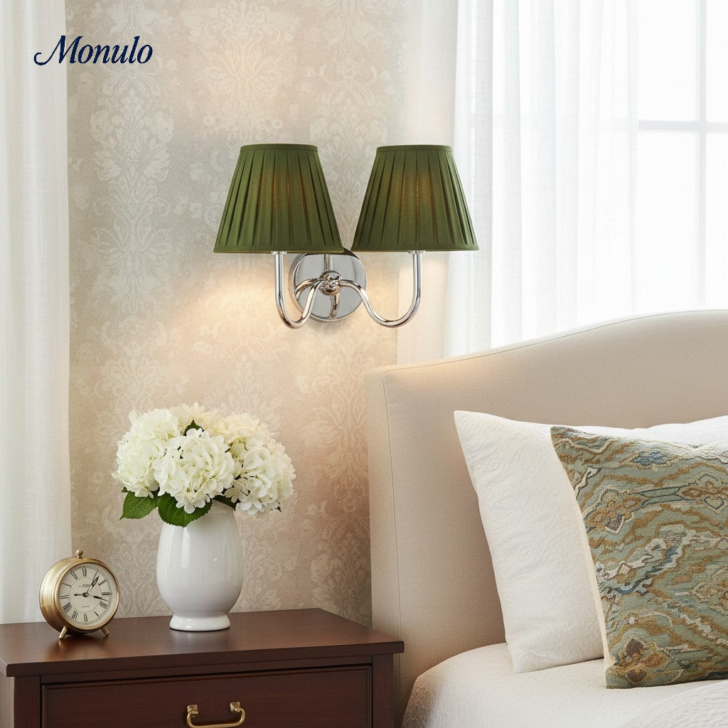 Applique murale élégante à abat-jour plissé en tissu – Éclairage classique et raffiné pour chambre et salon | Koossa
