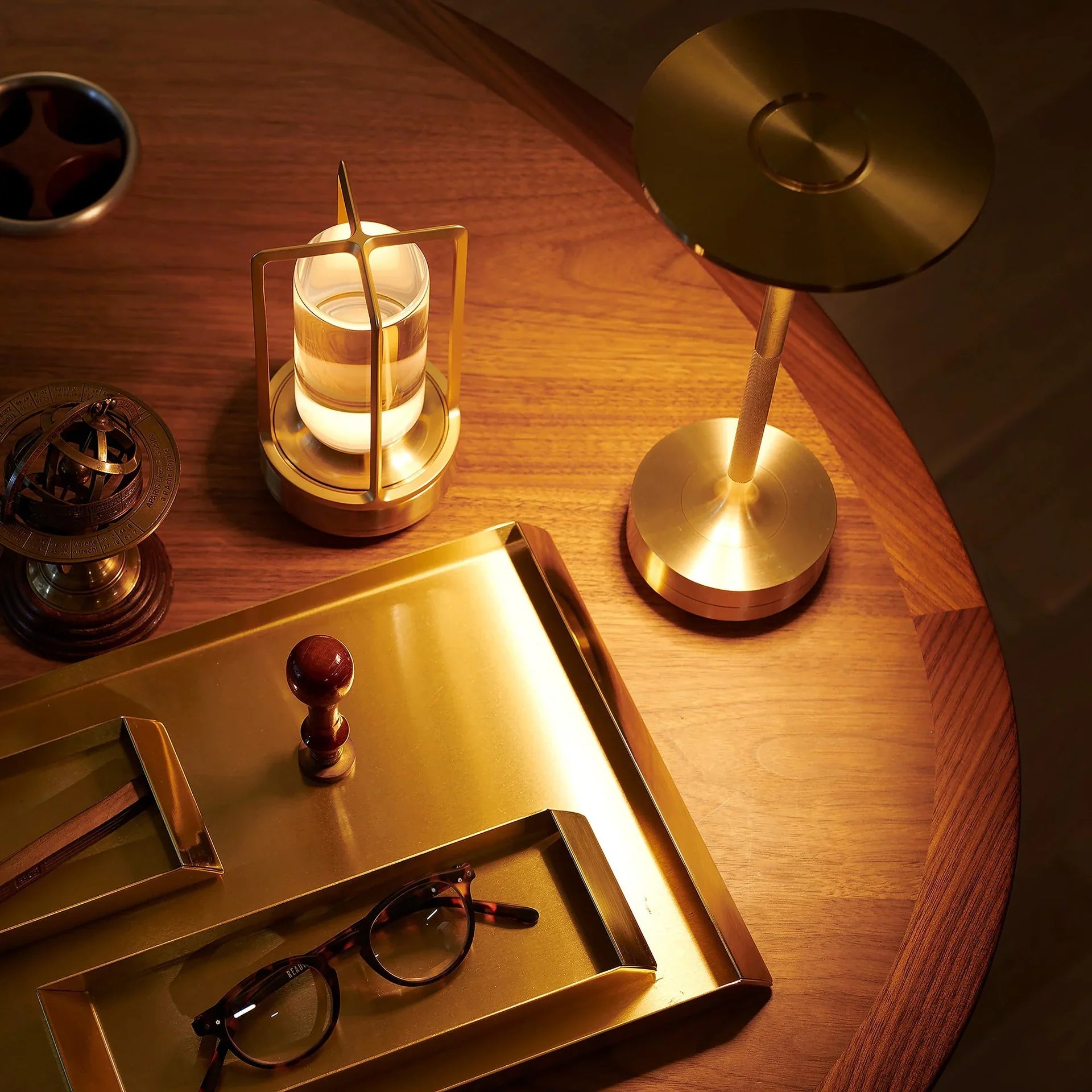 Lampe à poser sans fil LED tactile modulable trois températures de couleur ambiance intérieur extérieur | Koossa