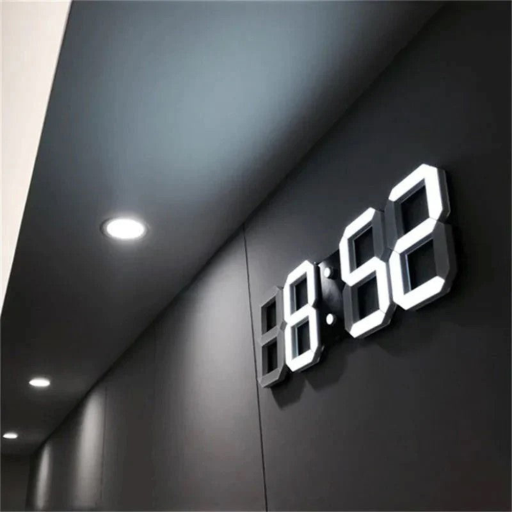 Horloge Murale LED 3D Grand Affichage Lumineux Intensité Réglable Mode Nuit Décoration Moderne Intérieure | Koossa