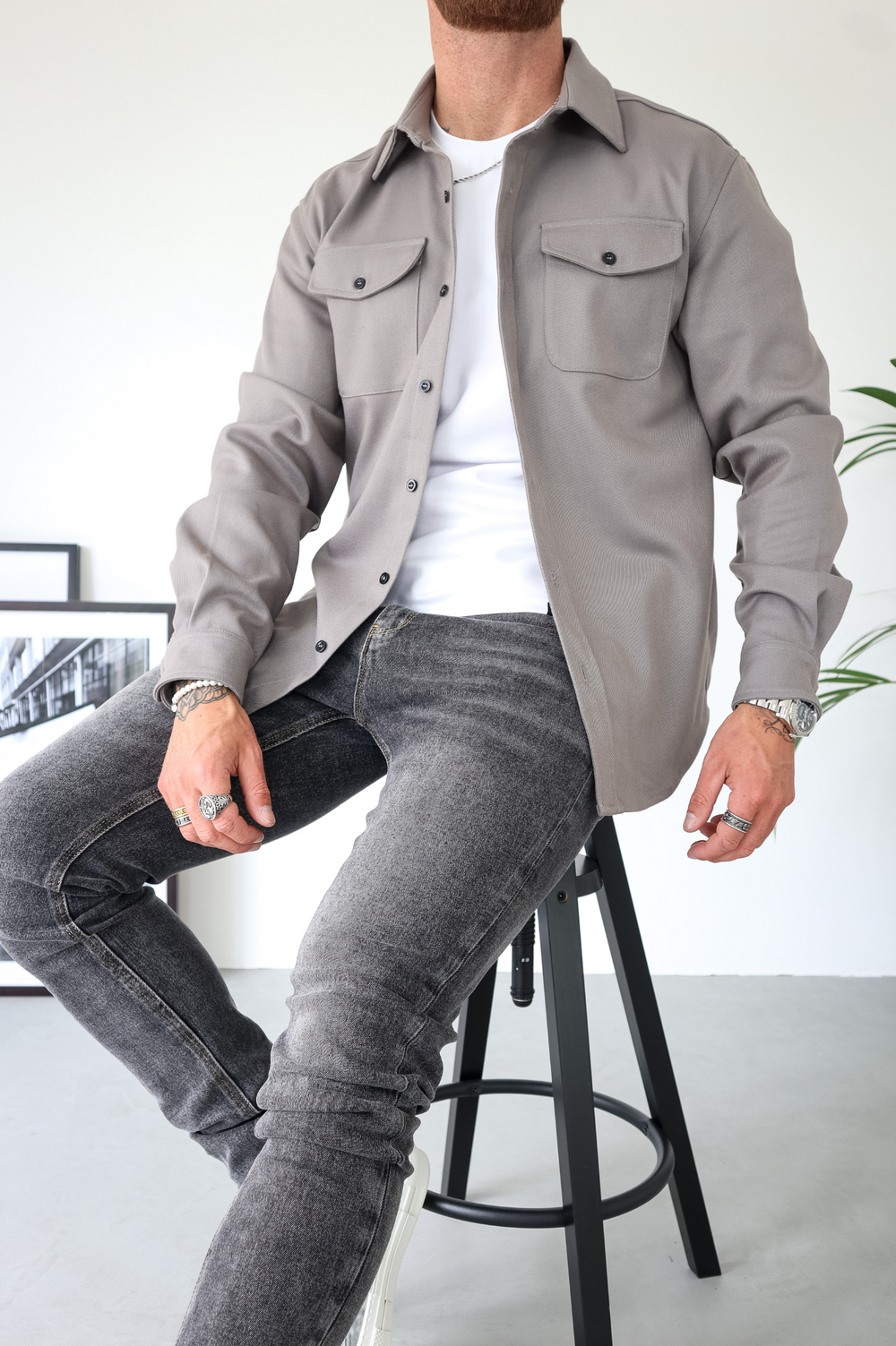 Overshirt Jacket with Long Sleeves and Chest Pockets in Cotton Blend for Smart Casual Layering | Koossa