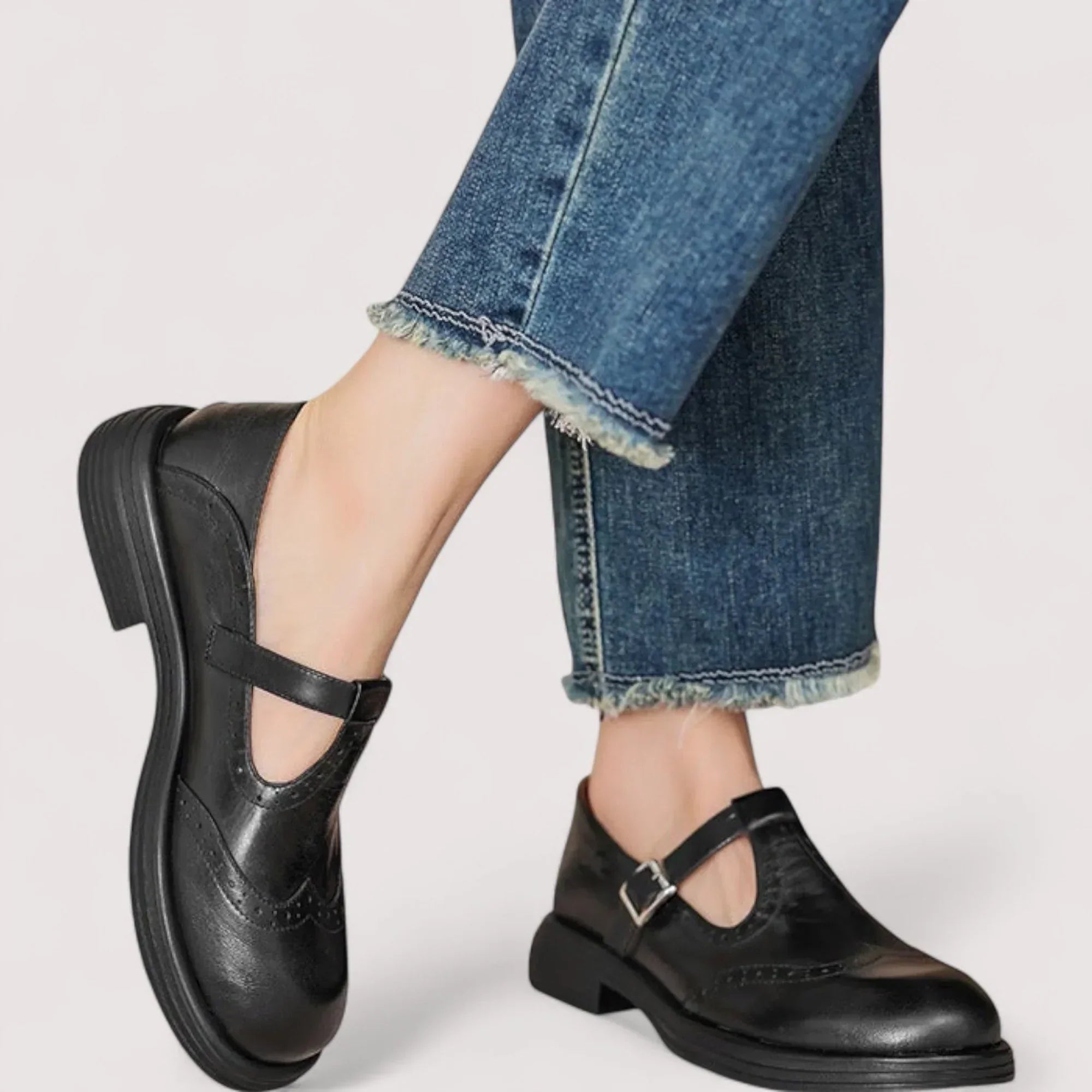 Orthopedic Mary Jane Shoes in Soft Leather with Cushioned Footbed | Supportive Everyday Walking Shoes for Women | Classic Strap Fastening | Koossa