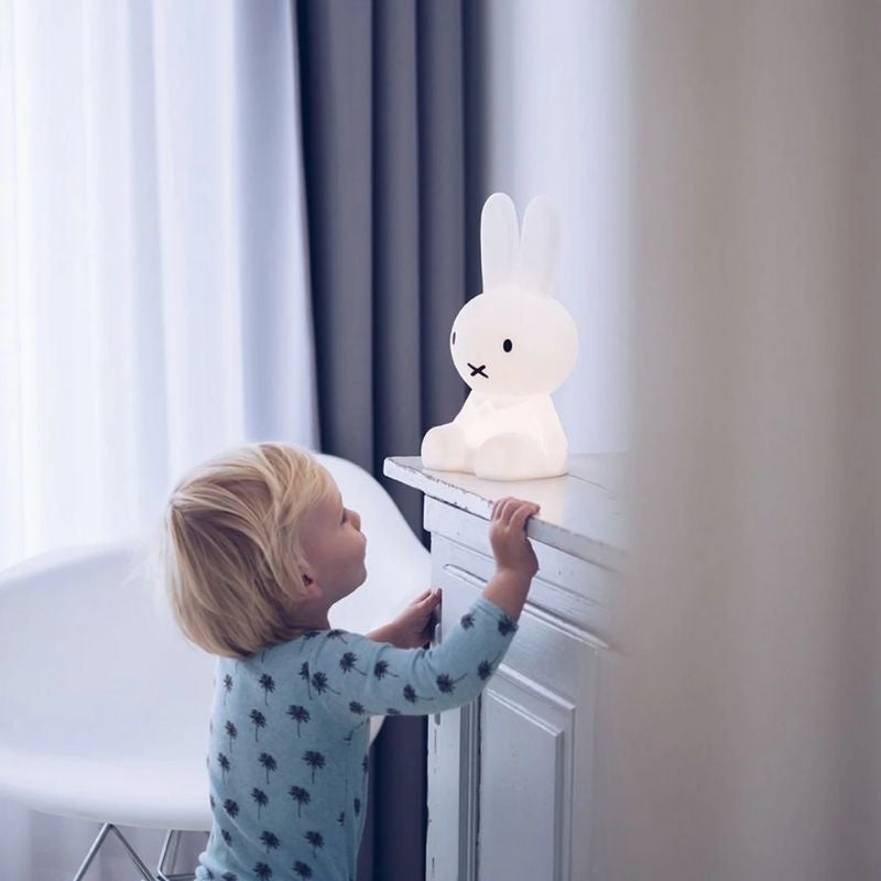Veilleuse Lapin LED Dimable Silicone Blanc Chambre Enfant Décoration Douce Ambiance Sécurisée Bébé Nuit | Koossa