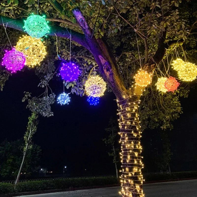 Sphère lumineuse LED étanche 20 cm IP65 blanc chaud pour jardin et terrasse éclairage décoratif extérieur | Koossa