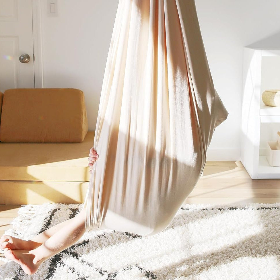 Hamac Suspendu Enfant Coton Bio – Cocon Thérapeutique Éveil Moteur Équilibre Sensoriel Détente Confort | Koossa