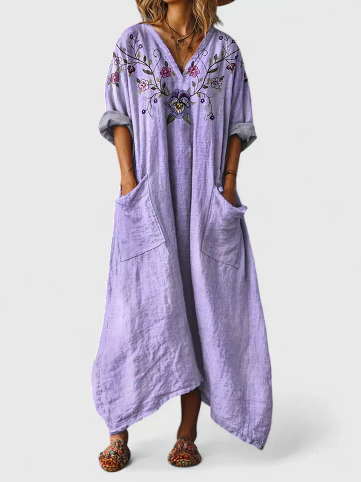 Women's Oversized Pocket Dress with Embroidery Detail – Relaxed Everyday Cotton Dress with Feminine Detailing | Koossa