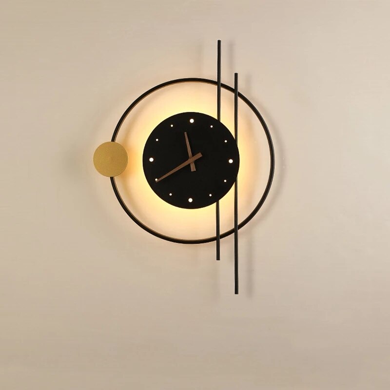 Horloge Murale Lumineuse 57×41,5 cm Métal Noir Doré Moderne LED Intégré Salon Chambre Bureau Décoration | Koossa