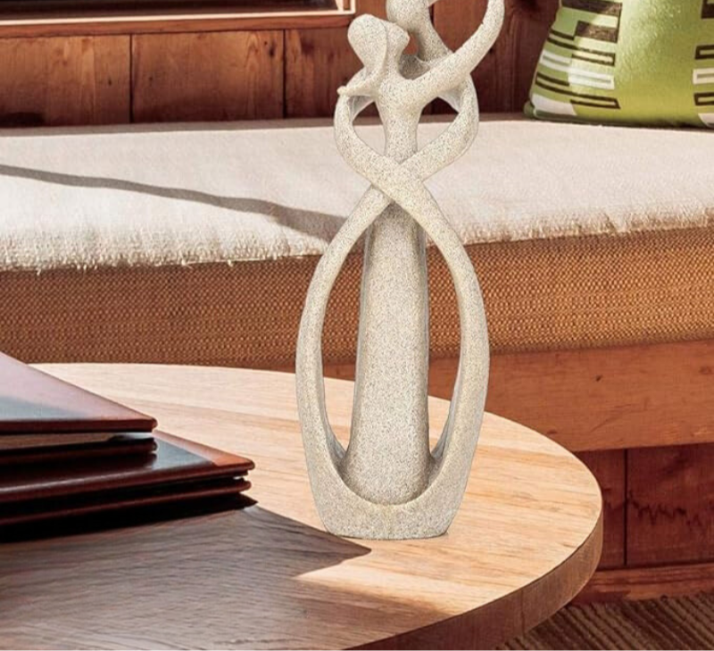 Sculpture abstraite en grès naturel – Forme organique évoquant l'union et la douceur pour intérieur moderne | Koossa
