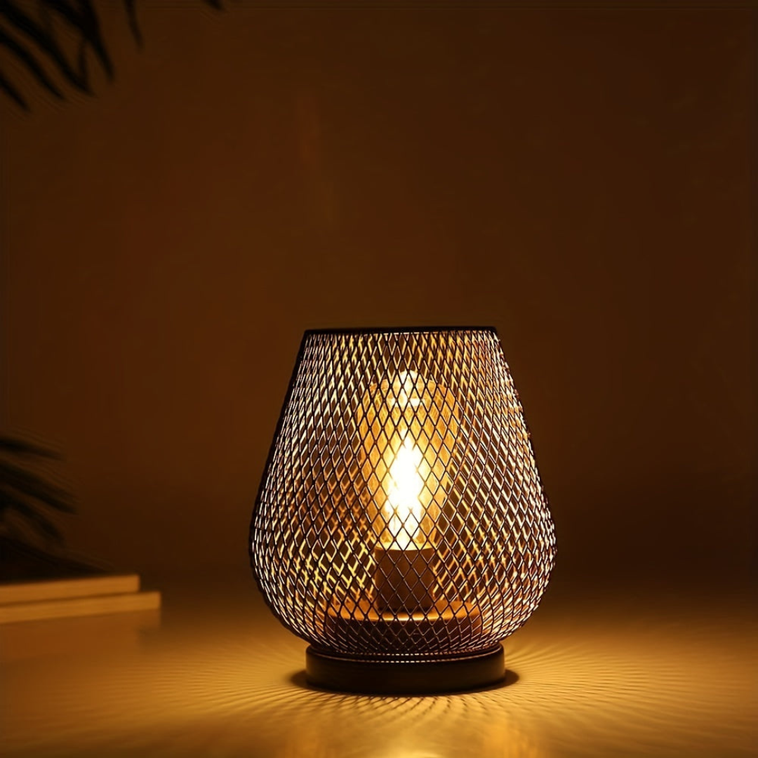 Lampe nomade LED rechargeable métal finition dorée lumière chaleureuse intérieur extérieur terrasse jardin | Koossa