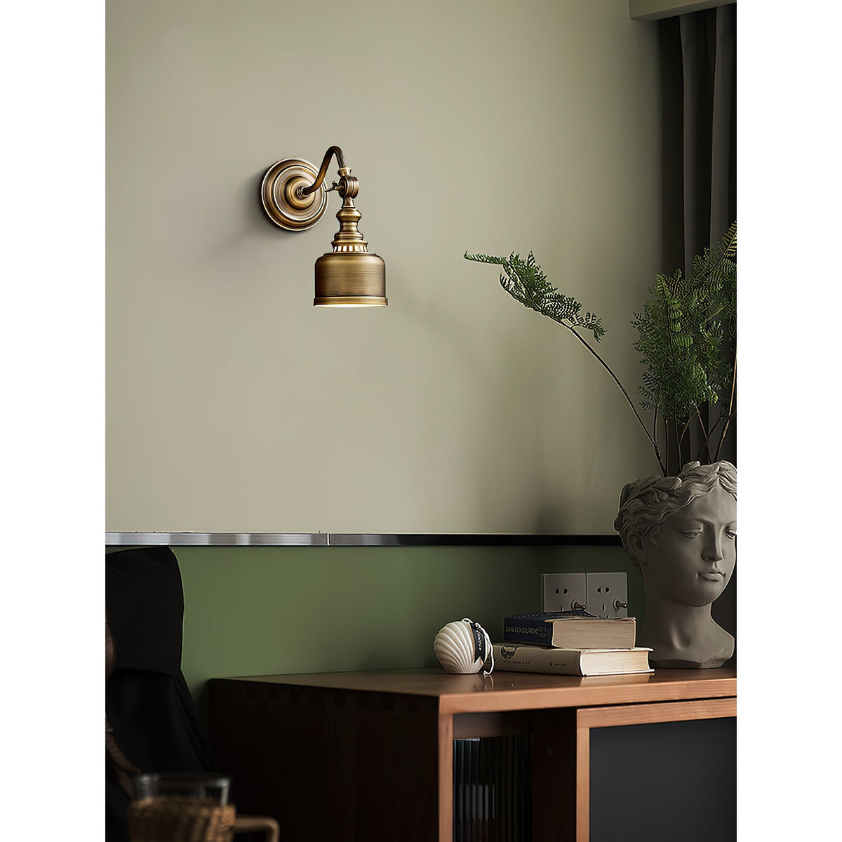 Adjustable Brass Wall Reading Light with Gooseneck Arm – Vintage Sconce for Bedroom, Bedside & Living Room | Lonoma