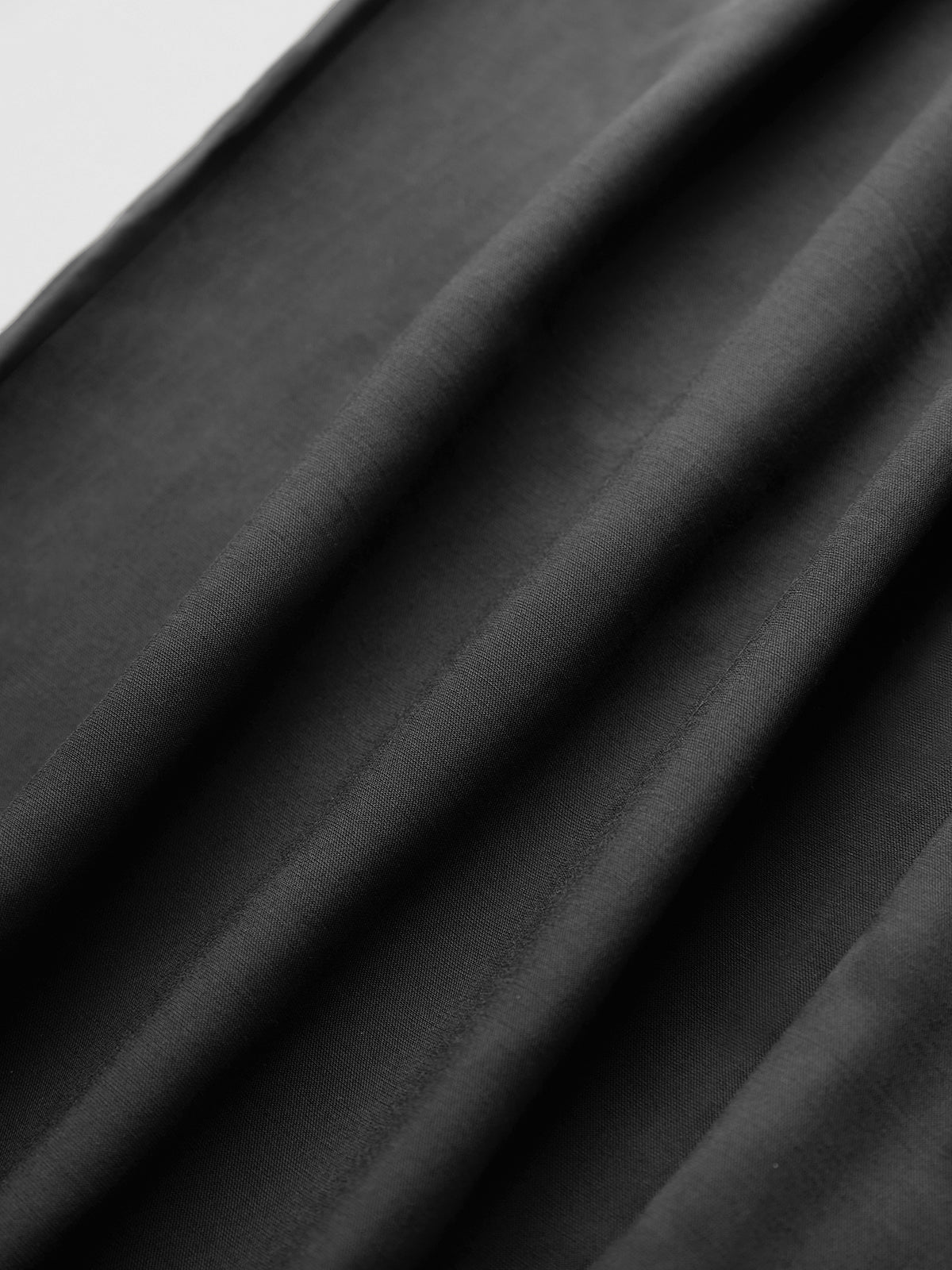 High-Waisted Wide-Leg Trousers in Lightweight Fabric for Smart Casual Elegance | Flowing Palazzo Trousers with Pleated Detail for Women | Koossa