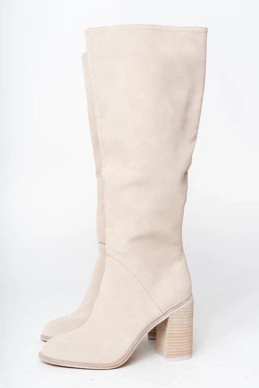 Women's Black Knee-High Boots with Block Heel — Elegant Tall Boots for Autumn & Winter Styling | Koossa