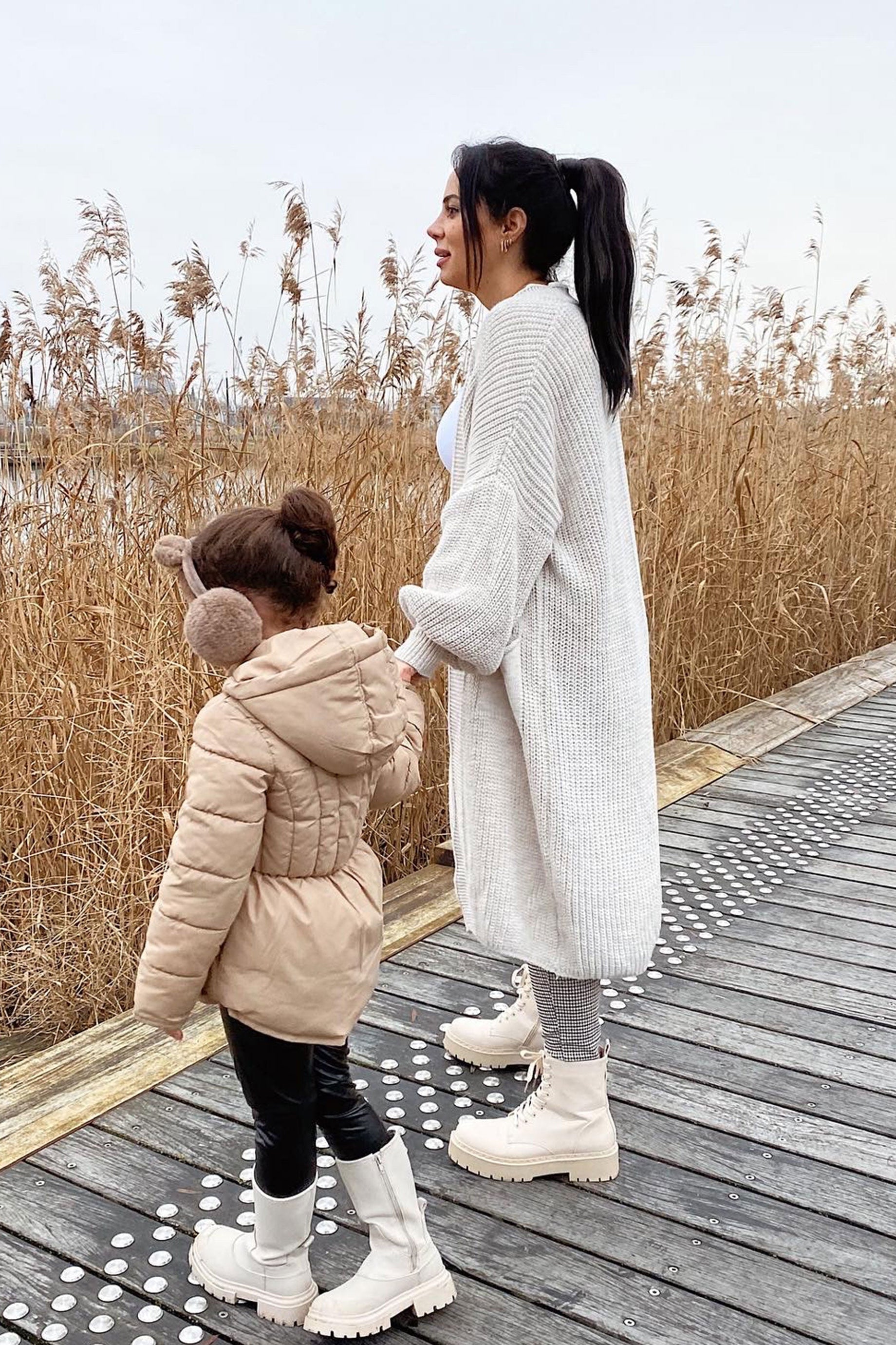 Women's Longline Open-Front Knitted Cardigan in Soft Neutral Tones for Effortless Everyday Elegance | Koossa