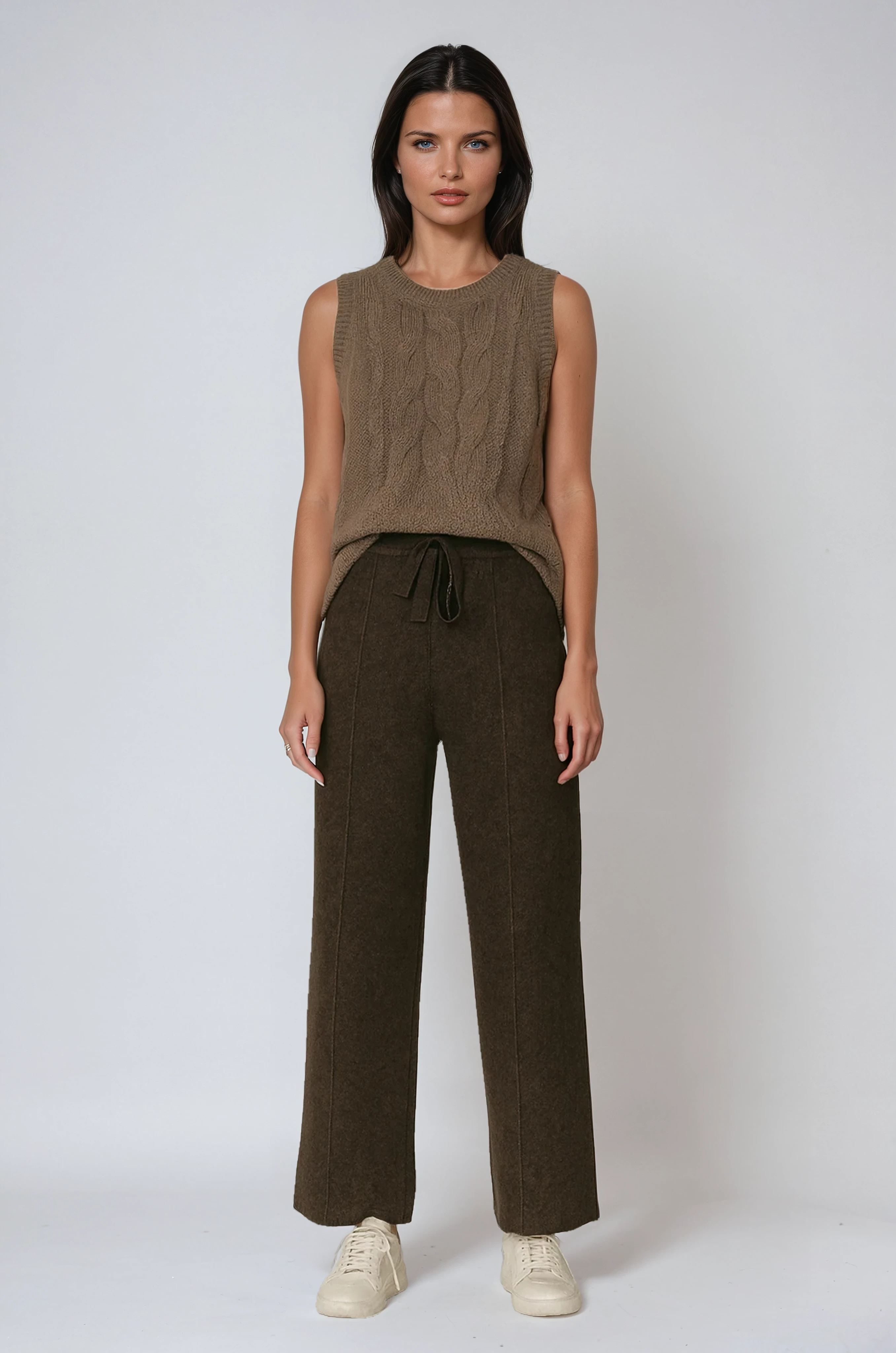 Drawstring Knit Trousers in Soft Stretch Fabric for Relaxed Weekends | Koossa